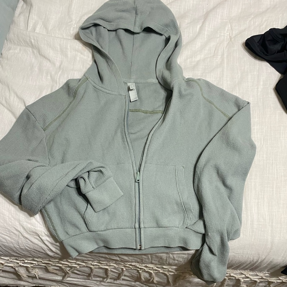 SKIMS WAFFLE ZIP UP HOODIE MINERAL SAGE WOMENS SIZE SMALL - Picture 3 of 17